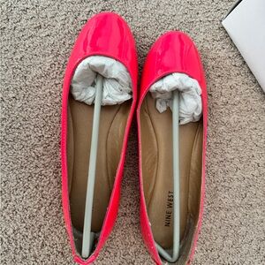 Nine West Patent Ballet Flats in Bright Pink